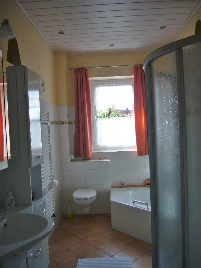 Ferienwohnung Im Alten Schulhaus - Keine Monteure Plech 外观 照片