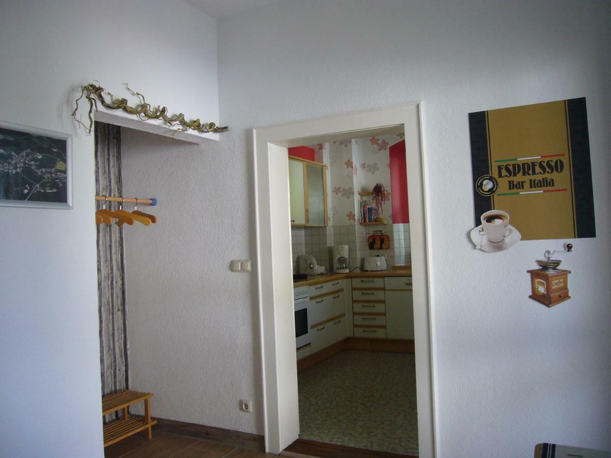 Ferienwohnung Im Alten Schulhaus - Keine Monteure Plech 外观 照片
