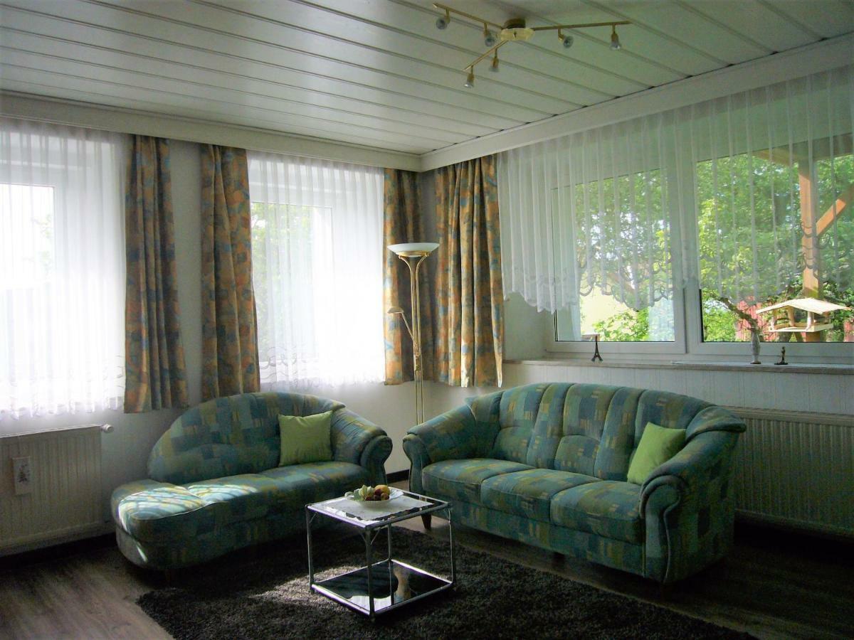 Ferienwohnung Im Alten Schulhaus - Keine Monteure Plech 外观 照片