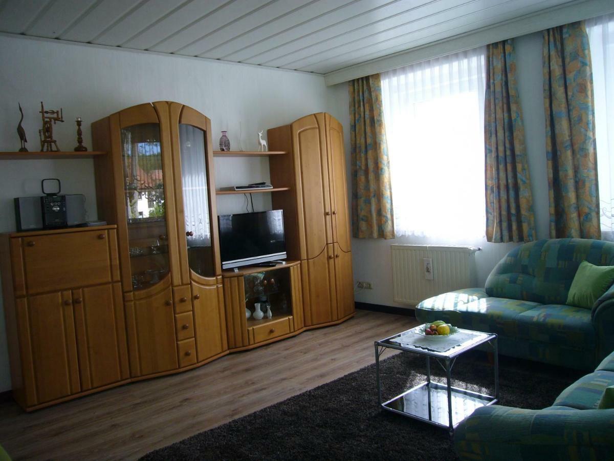 Ferienwohnung Im Alten Schulhaus - Keine Monteure Plech 外观 照片